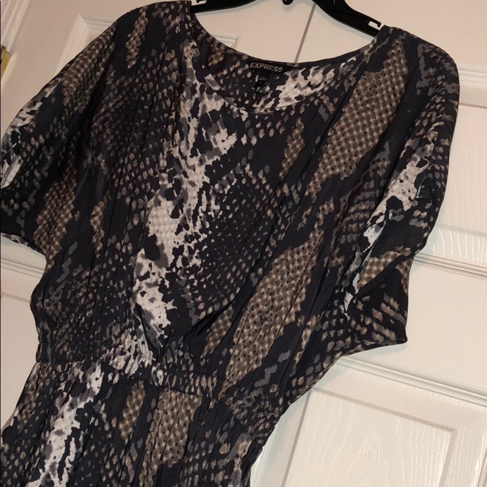 Express Silk Printed Elastic Waist Mini Dress !